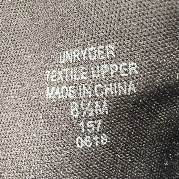 Unisa Unryder Womens 8.5M Black Ankle Bootie Buckle Straps Zip up Biker Boots - Picture 13 of 16